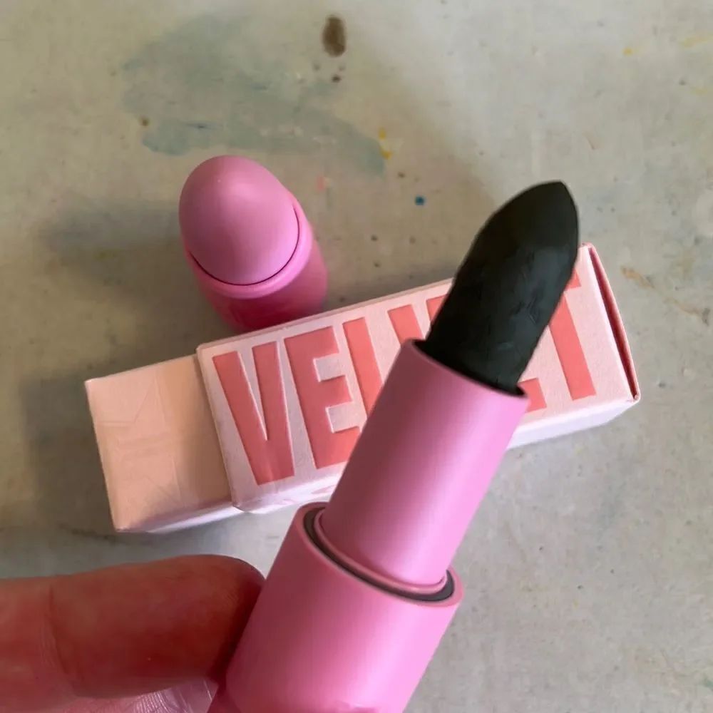Jeffree Star Velvet Trap Lipstick So Jaded